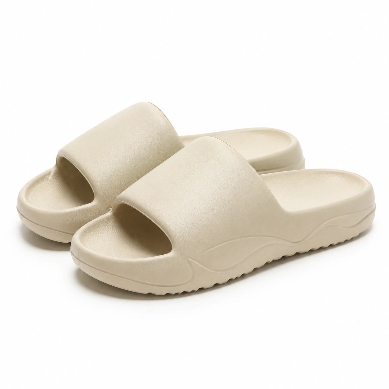 Claquettes 38/39 en mousse synthétique beige - semelle épaisse antidérapante